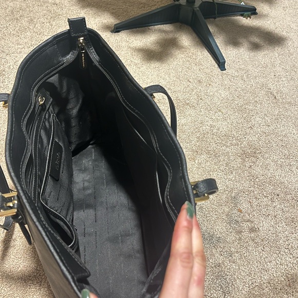 Michael Kors Tote in Black with Charm - Picture 13 of 16